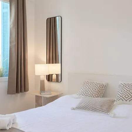 Apartman A1 2bdr Modern Chic Flat Ac 3min From Sandy Beaches *